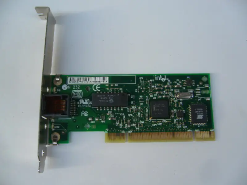 Intel PILA8460MBLK20 100M single port network card
