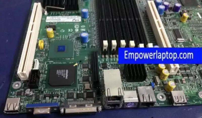 Intel SE7501WV2 dual 320MSCSI card with RAID Sever motherboard