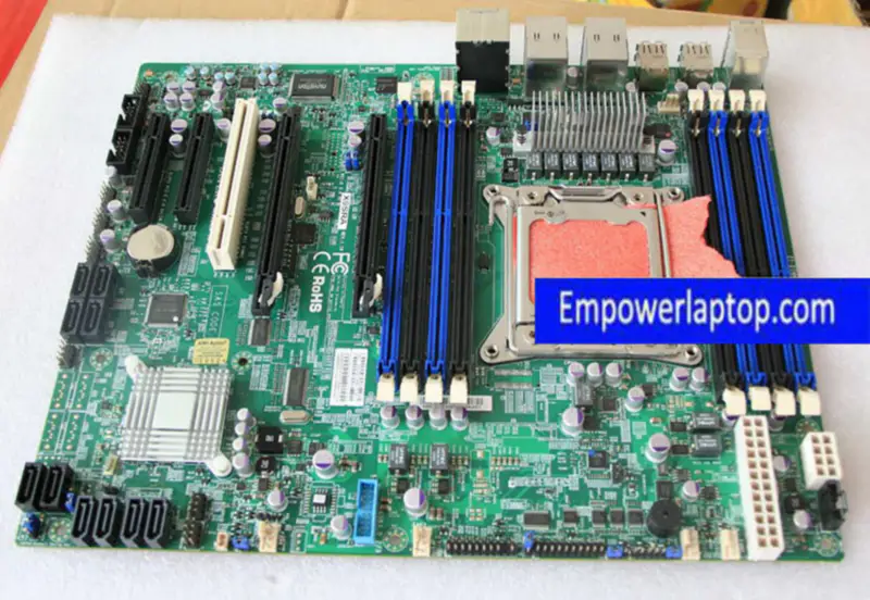 SuperMicro X9SRA Server-hovedkort LGA2011 C602 X79