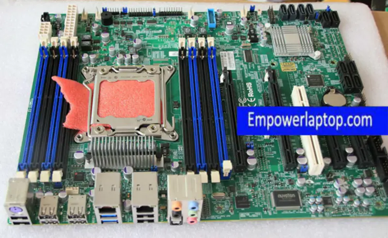 SuperMicro X9SRA Server-hovedkort LGA2011 C602 X79