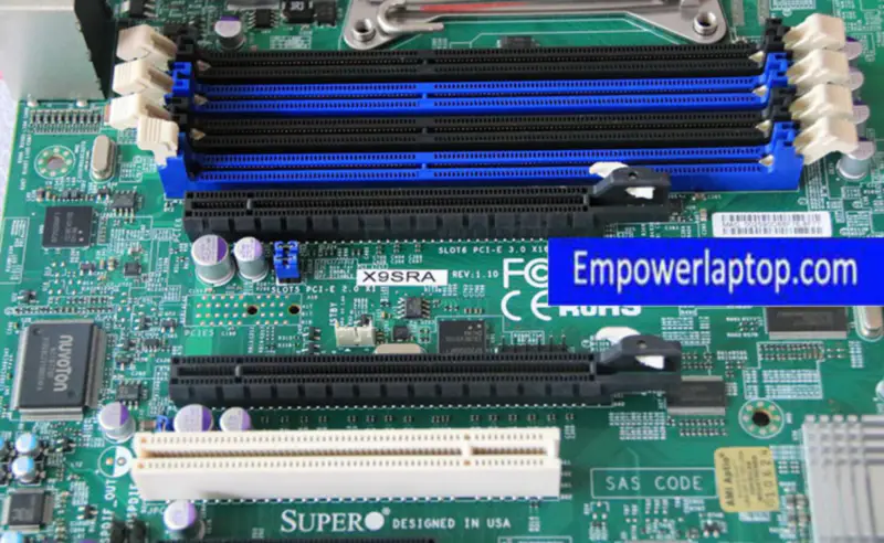 SuperMicro X9SRA Server-hovedkort LGA2011 C602 X79