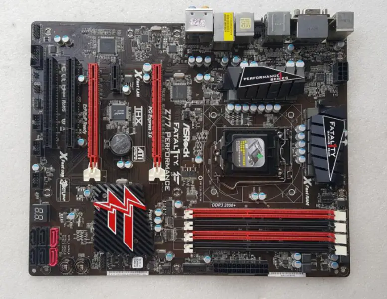 ASROCK Z77 PERFORMANCE hovedkort