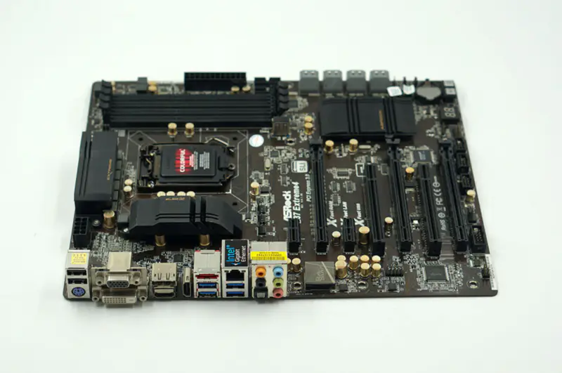 ASROCK Z87 Extreme 4 hovedkort LGA1150 DDR3 32G ATX