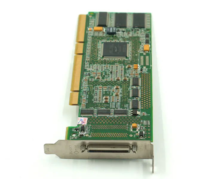 ADAPTEC ASR-2120S/64MB 320MB SCSI RAID-kort for ADAPTEC